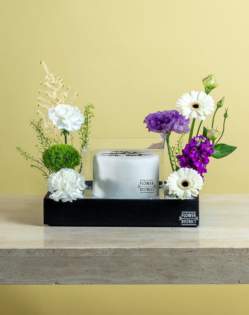 Picture of White Cake & Soft Blossom Box