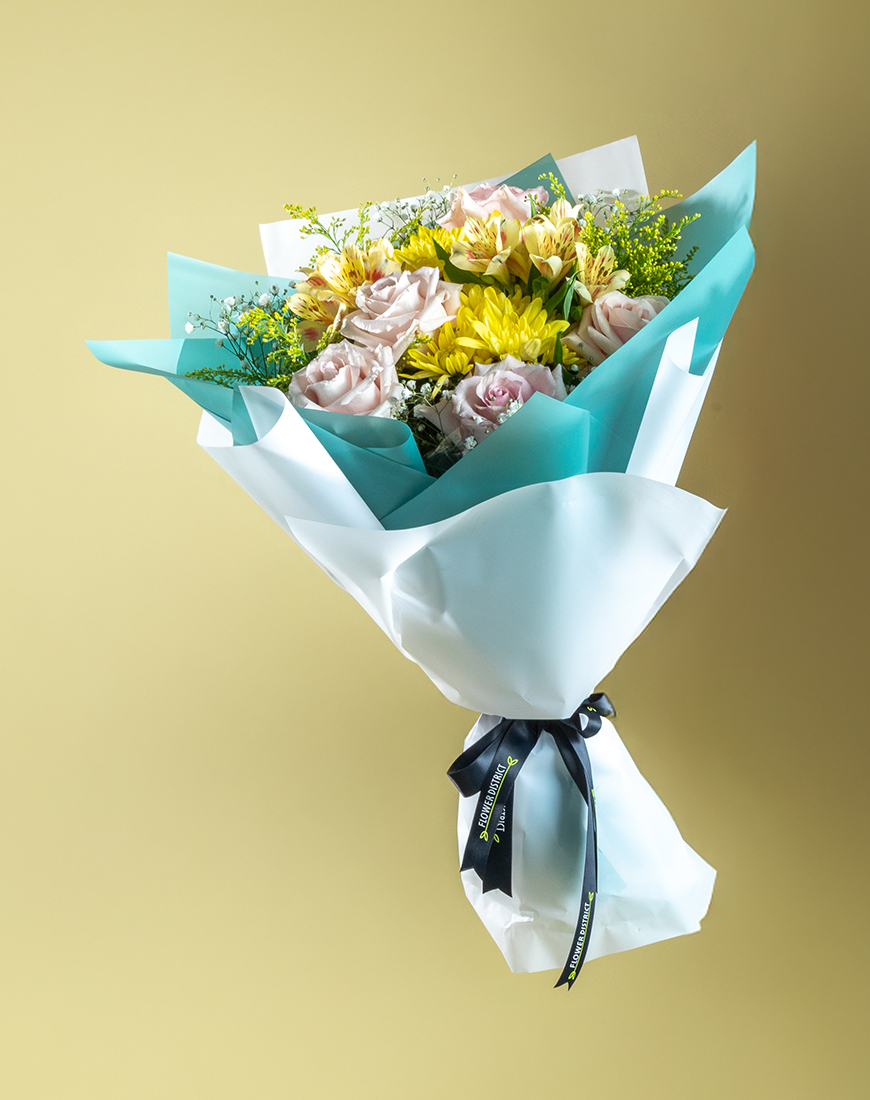 Picture of Pastel Yellow Charm Bouquet