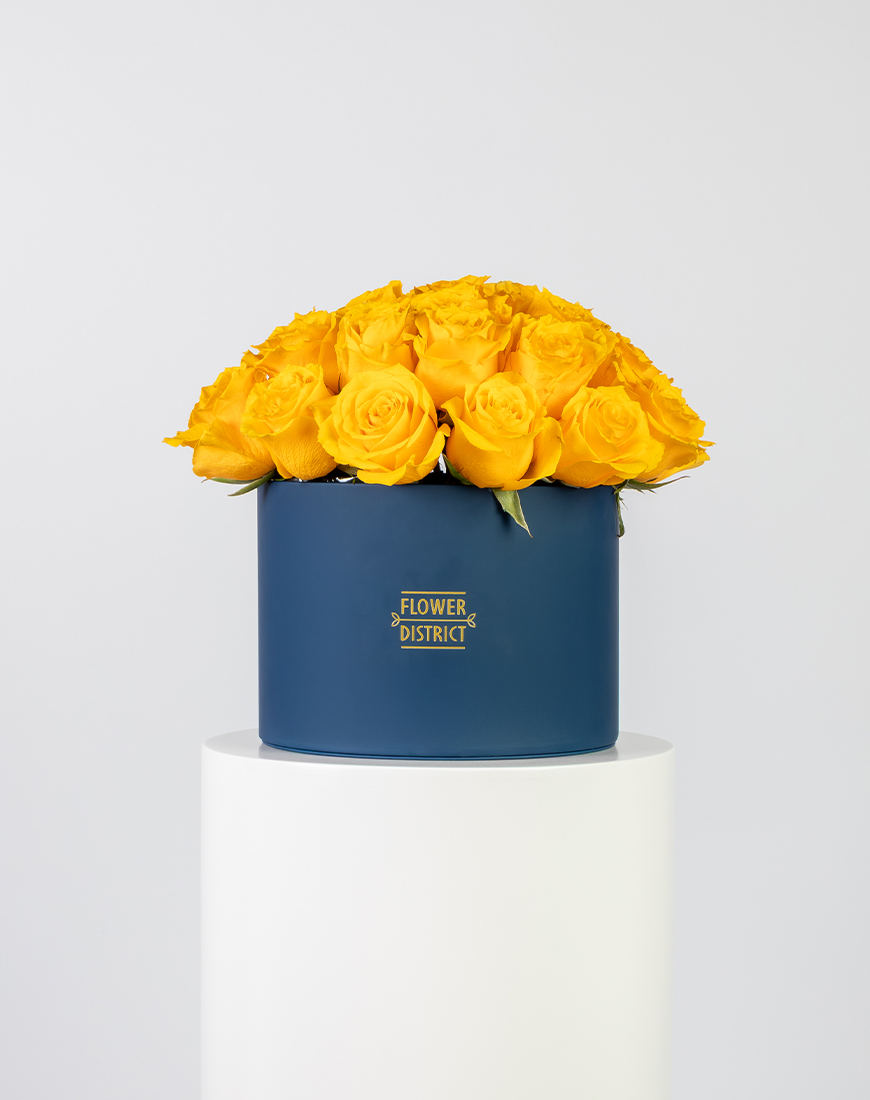 Picture of Golden Sunshine Yellow Rose Large Box Arrangement