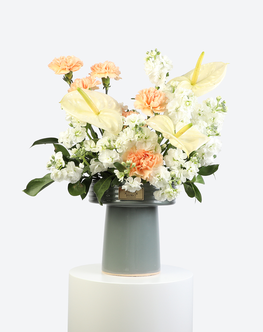 Picture of Peach Delight Flower Vase