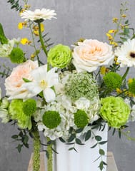 Blissful Blanc Vase